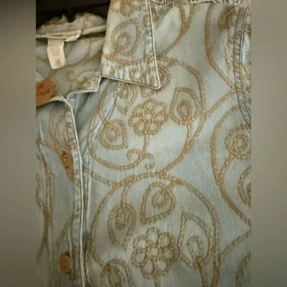 Coldwater Creek Blue and Gold Embroidered Shirt
